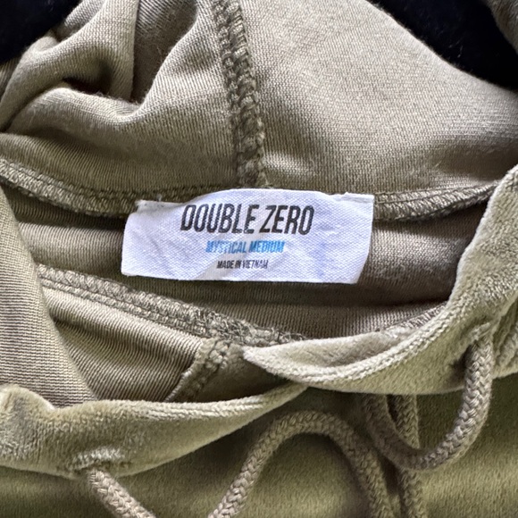 Double Zero Olive Cropped Hoodie - Picture 3 of 4